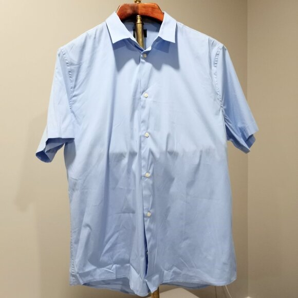 H&M PREMIUM COTTON LIGHT BLUE SHORT SLEEVE DRESS SHIRT SIZE XL - Picture 1 of 5